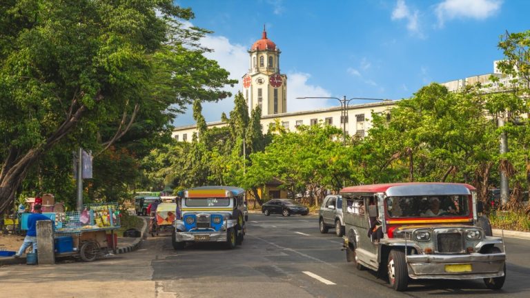 Exploring Manila: The Heartbeat of the Philippines