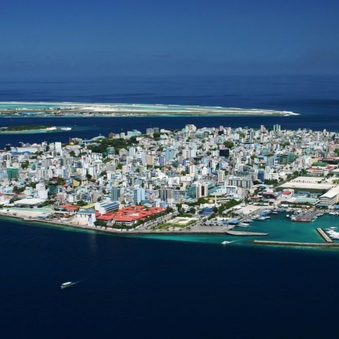 Island Hopping in the Maldives: The Ultimate Tropical Escape