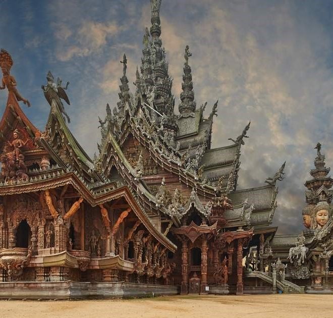 Top Temples to Visit in Thailand