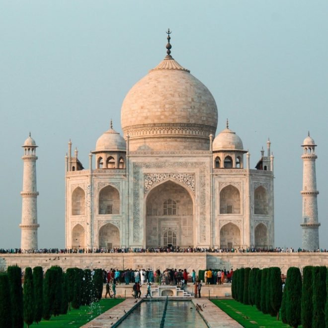 Ultimate Taj Mahal Travel Guide: Tips for an Unforgettable Visit