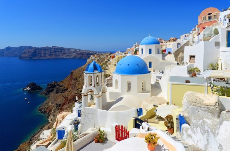 Greece island hopping guide