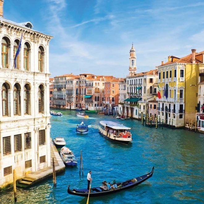 Venice gondola ride tips