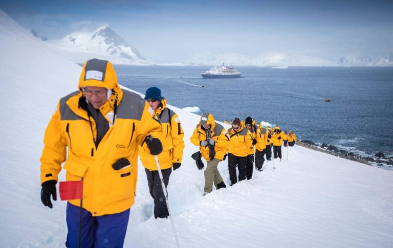 Best time to visit Antarctica