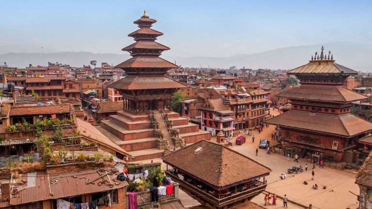 Exploring India and Nepal in a 10-day itinerary