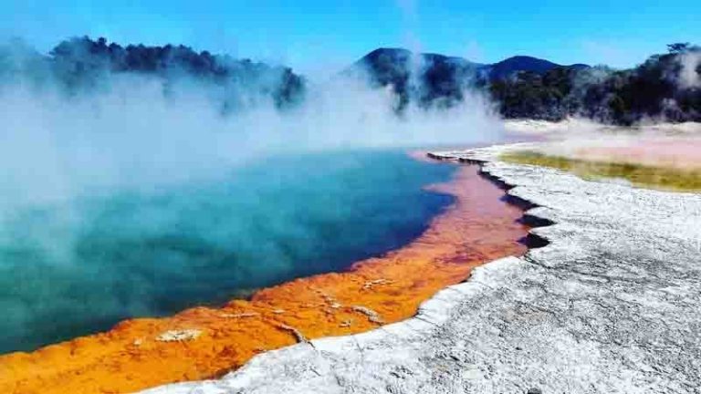 Hot springs in Rotorua